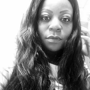 Meet your Posher, Justine